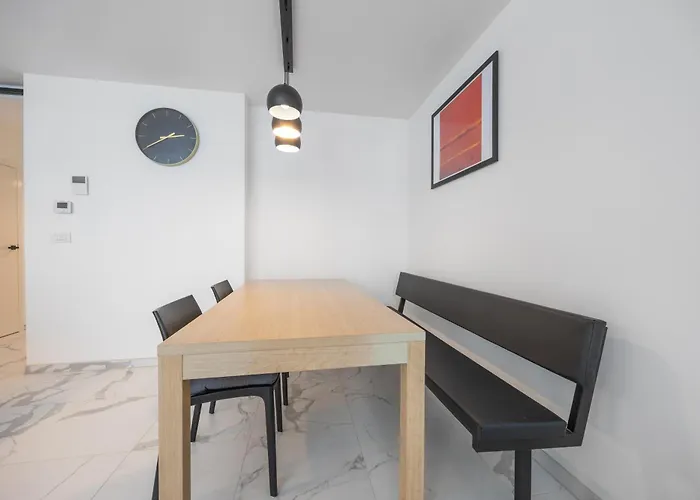 Lägenhet Lecomte - The White House 237 *