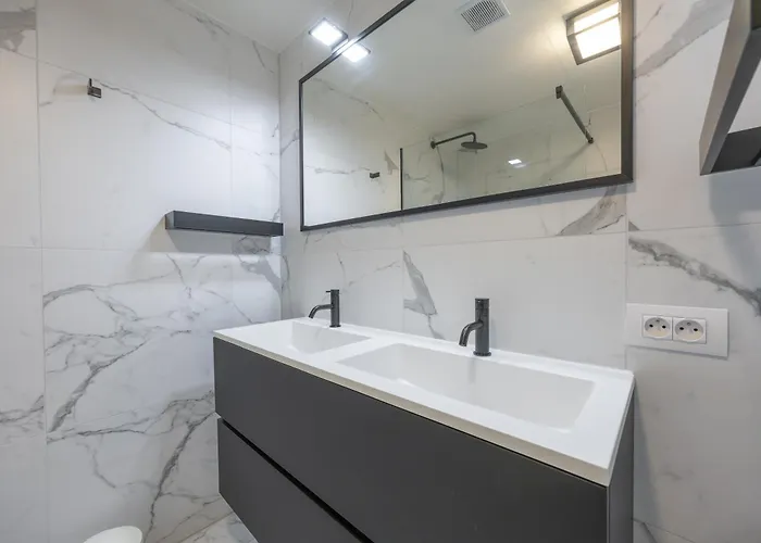 Lecomte - The White House 237